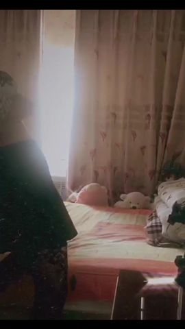 HD网红美美精彩演绎公公提前回家带着铁链和媳妇玩SM啪啪“再用力来两下射里面”