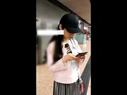 平面模特被男友灌醉后让朋友啪啪,干完一次发现妹子有点醒赶紧又操了一次