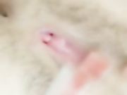 看着挺清纯的漂亮长发萌妹子全裸漏奶漏逼自慰大秀喜欢不要错过