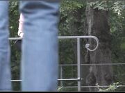 高挑白人超美少妇公园漏白虎粉穴长得像莫尼卡