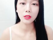 长发甜美系列美女主播 跳蛋自慰 水不够加点润滑剂来不走心