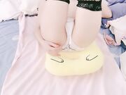 C罩杯顶级美乳黑丝美腿眼镜美妞大战头套男 01