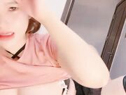 大大屁股骚人妻勾引小哥忍不住直接拔屌就插