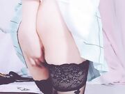 奶酥莉甜甜酱美乳诱惑丝袜美腿展示呻吟诱惑