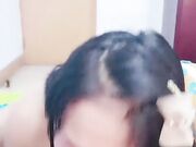 肉肉的少妇露脸女上位卧室席地而战道具做爱