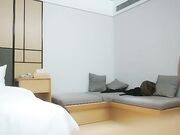 用力抽插美腿极品妹肥臀爆插套子都干破