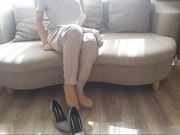 卖保险的小姐姐答应我周末来给我送福利