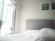 肉感肥臀女技师 按摩舔背 主动骑乘上下套弄 扶着屁股后撞击