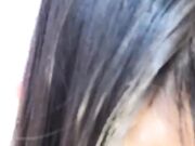 颜值不错舌头很灵活妹子道具自慰 性感黑丝撕开裆部道具抽插