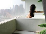 极具反差感留学生 极品美腿模特身材面具女