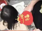 你眼中的女神在金主面前有多下贱，超多女神反差婊！