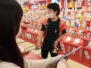 先到先得我在塞 6 个漂亮的女孩