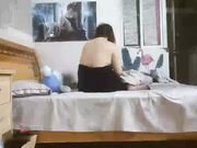 御姐老情人深夜寂寞找操 豪乳黑丝娃娃脸 连操两炮无套内射