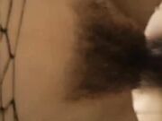 大屌男包了2天的高颜值性感美女干逼累的还在睡觉时又被扒掉衣服玩逼弄醒干