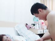中年夫妻白色包臀裙 黑丝长腿足交大长屌慢慢调情 豹纹内裤花式玩弄黑蝴蝶