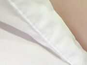 公厕偷腥无套插穴没忍住把精液全部射在骚逼里 玩的太刺激了快结束时突然外面有人进来吓死了