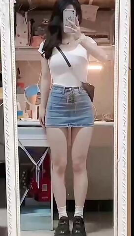 超骚老婆露脸实拍我出差老婆想操逼我让她自己去找我朋友解决拍视频发给我打飞机