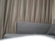 白衣短裤长发妹，骚话不断刺激