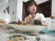 极品泄密极品良家人妻无套啪啪吃饱了才有力气操逼