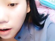 清纯漂亮年轻嫩妹主播糖宝 年纪不大胸却不小 阴毛不多 逼逼很粉
