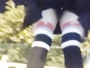 美女与男友寒冷夜晚在大街上啪啪