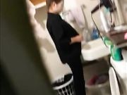 房东浴室偷放摄像头偷窥租客