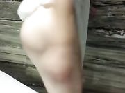 纯白色衬衣浴室湿身诱惑自慰