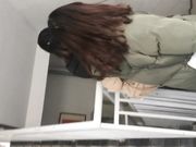 教学楼女厕偷窥美女嘘嘘