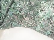 少妇白天勾搭小哥哥野外大战