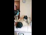 路边野鸡店的三飞服务第四季 露脸又舔奶头又吃鸡巴还有陪聊的 帝王享受骚逼馒头特写自慰淫水很多