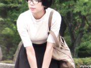 公共场合内急难耐找没人地方嘘嘘站着尿尿了解一下
