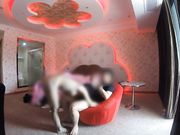 情趣房约炮长腿网袜女医生跪舔后入精液洗脸