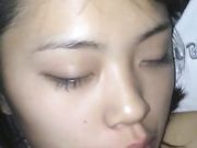 灌醉了一个超清纯漂亮的美眉射了好几次 高清露脸