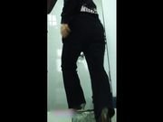 马戏团公厕偷拍 各色女性放尿环肥燕瘦形态各异偶有美女