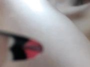 清纯的肉体很敏感一摸就出水阴毛稀疏的骚逼非常润滑