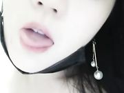 标准炮架子璃儿激情大秀，全程露脸互动直播，淫声浪语不断