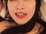 小姐姐让大鸡巴插得身材都抽畜了好像好嗨的样子