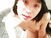 与两炮友浴室激情 两J8一起玩 浴室后入顶操 骚逼无需多言干就完了