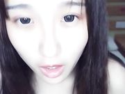 清纯美女校花跟男友开房啪啪玩直播 道具抽插到高潮