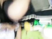 蓝发眼镜妹子情趣女仆装丁字裤 跳蛋塞逼逼自慰炮友舔奶头