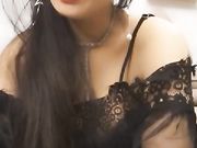 明星脸高颜值风骚美女啪啪，69丝袜道具，啪啪完还要自慰把浴巾都打湿了