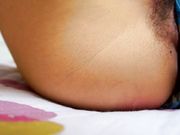 渣男搞女朋友闺蜜还内射，妹子都被干哭了