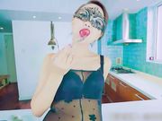 国产拳交女王周晓琳第9部榨草莓妈呀刀和叉叉也敢往逼里塞720P高清完整版