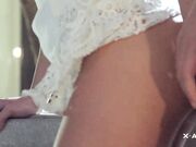 乌克兰炙手可热极品女神西比尔与老搭档室外干到室内