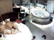 漂亮白嫩气质美女身材性感与男友开房啪啪啪