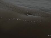 超极品的奶子浑圆饱满一看就流口水想狠狠揉捏舔吸品尝