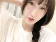 甜美七仙女《小纱雾》性感大屁股 玩具玩到高潮喷射好多淫水